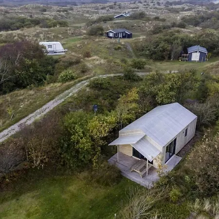 Tiny Duinhut Midden In De Sint Maartensvlotbrug