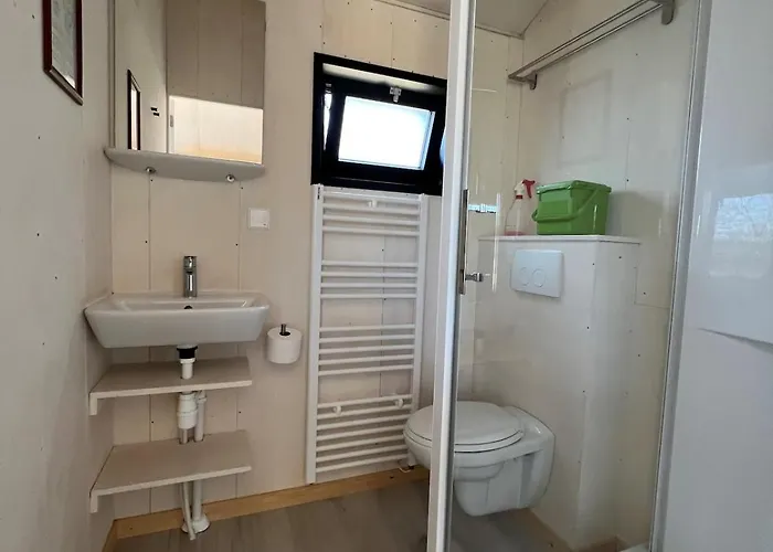 Tiny Duinhut Midden In De Daire